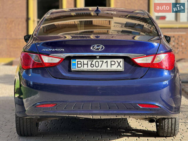 Синій Хендай Соната, об'ємом двигуна 2.36 л та пробігом 200 тис. км за 7500 $, фото 6 на Automoto.ua