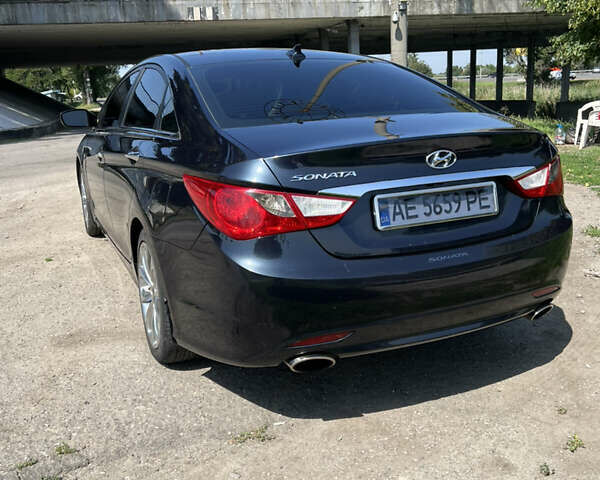 Синий Хендай Соната, объемом двигателя 2.4 л и пробегом 201 тыс. км за 9300 $, фото 8 на Automoto.ua