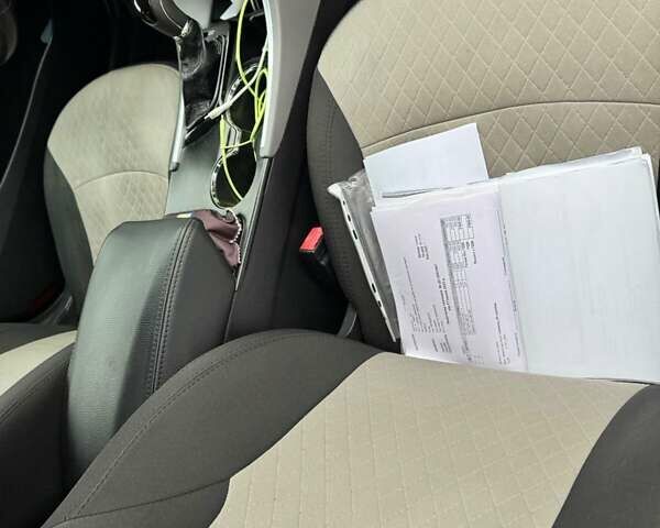 Синий Хендай Соната, объемом двигателя 2.4 л и пробегом 196 тыс. км за 7800 $, фото 27 на Automoto.ua