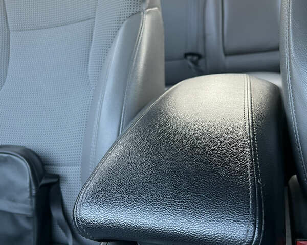 Синій Хендай Соната, об'ємом двигуна 2 л та пробігом 242 тис. км за 9500 $, фото 15 на Automoto.ua