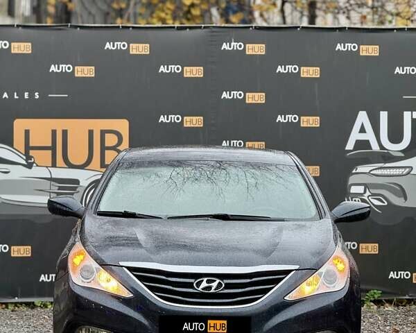 Синий Хендай Соната, объемом двигателя 2.36 л и пробегом 131 тыс. км за 8300 $, фото 2 на Automoto.ua