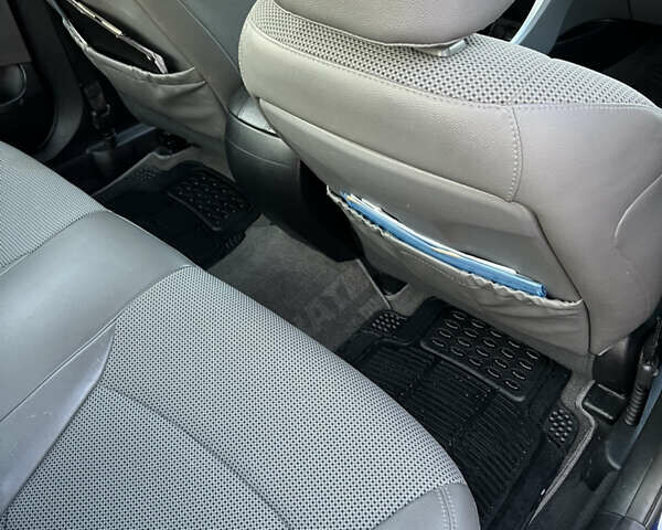 Синій Хендай Соната, об'ємом двигуна 2 л та пробігом 242 тис. км за 9500 $, фото 18 на Automoto.ua