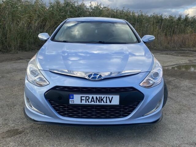 Синий Хендай Соната, объемом двигателя 2.4 л и пробегом 126 тыс. км за 9000 $, фото 1 на Automoto.ua