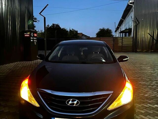 Синий Хендай Соната, объемом двигателя 2.4 л и пробегом 63 тыс. км за 9000 $, фото 6 на Automoto.ua