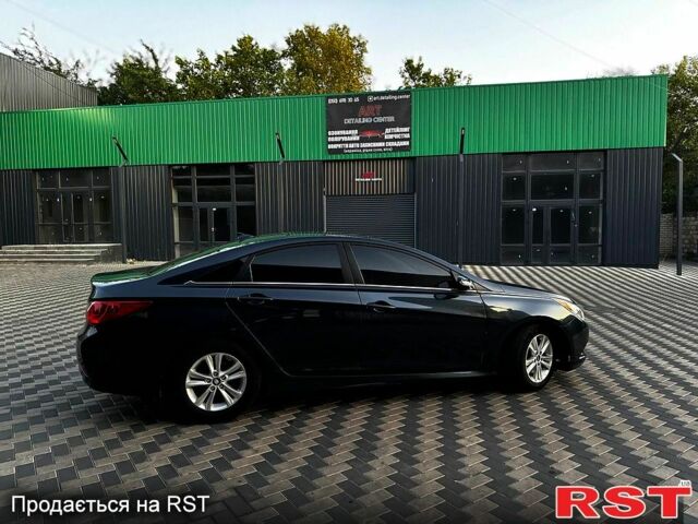 Синий Хендай Соната, объемом двигателя 2.4 л и пробегом 63 тыс. км за 9000 $, фото 4 на Automoto.ua