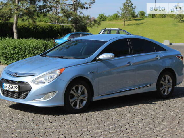 Синий Хендай Соната, объемом двигателя 2.4 л и пробегом 190 тыс. км за 9990 $, фото 13 на Automoto.ua