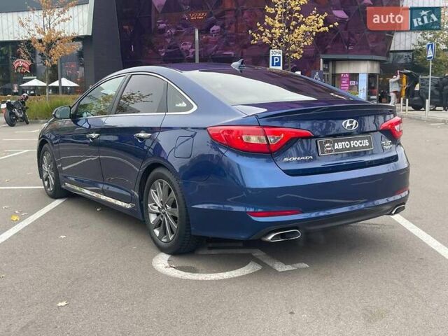 Хендай Соната 2014 у Києві на Automoto.ua Синій Хендай Соната, об'ємом двигуна 2.36 л та пробігом 176 тис. км за 15490 $, фото 4 на Automoto.ua