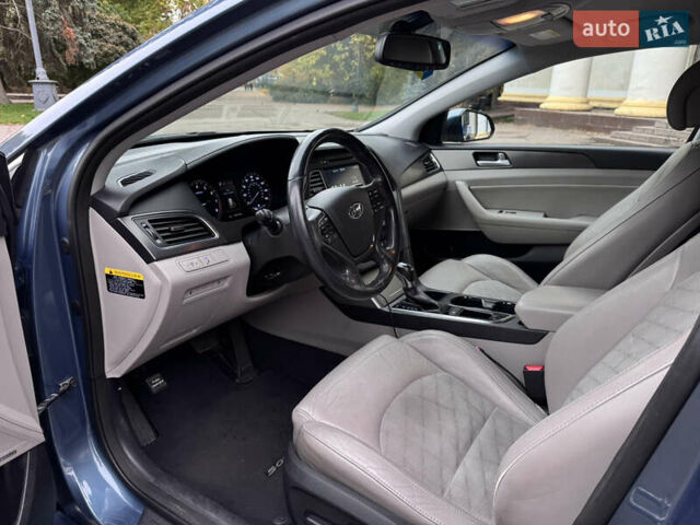 Синий Хендай Соната, объемом двигателя 2.36 л и пробегом 174 тыс. км за 12500 $, фото 37 на Automoto.ua