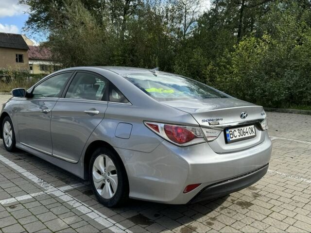 Синий Хендай Соната, объемом двигателя 2.4 л и пробегом 162 тыс. км за 8600 $, фото 8 на Automoto.ua