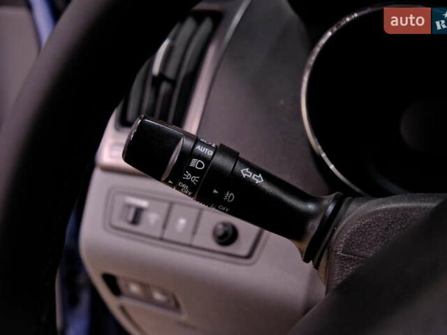 Синий Хендай Соната, объемом двигателя 2.4 л и пробегом 186 тыс. км за 8900 $, фото 23 на Automoto.ua