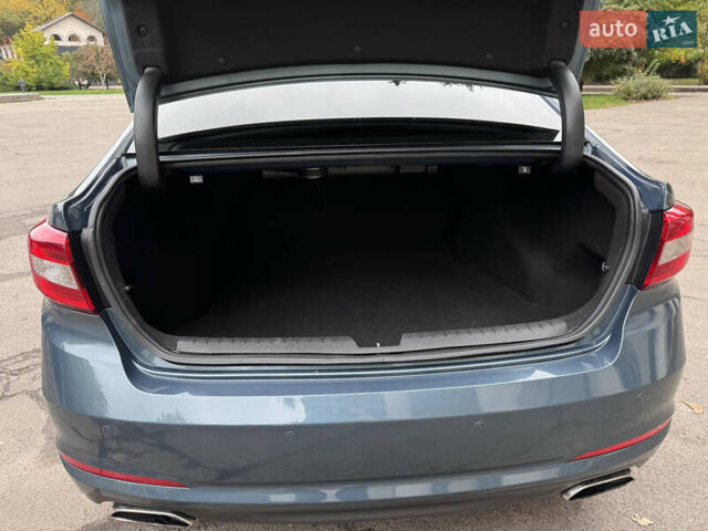 Синий Хендай Соната, объемом двигателя 2.36 л и пробегом 174 тыс. км за 12500 $, фото 59 на Automoto.ua