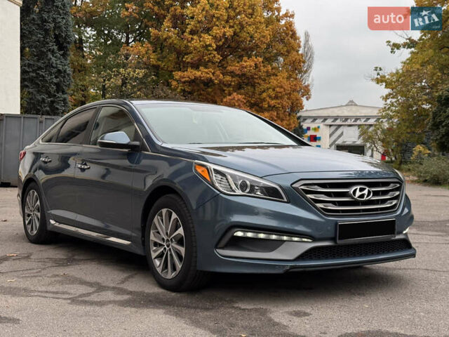 Синий Хендай Соната, объемом двигателя 2.36 л и пробегом 174 тыс. км за 12500 $, фото 7 на Automoto.ua
