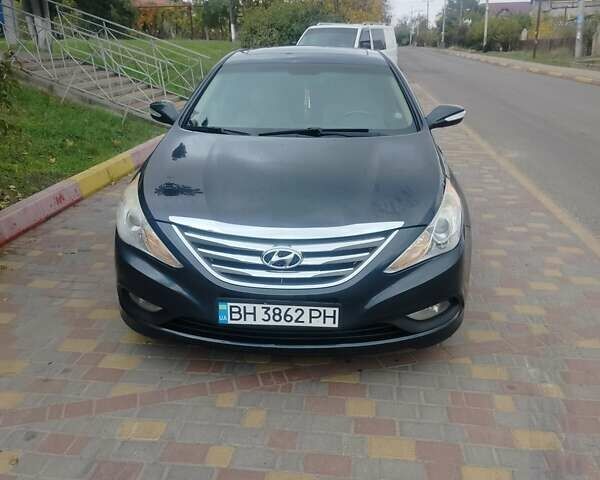 Синій Хендай Соната, об'ємом двигуна 2 л та пробігом 147 тис. км за 8700 $, фото 2 на Automoto.ua