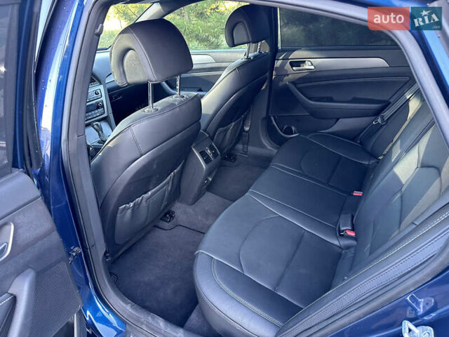 Синий Хендай Соната, объемом двигателя 2 л и пробегом 93 тыс. км за 13500 $, фото 22 на Automoto.ua