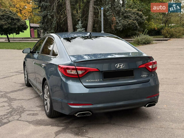 Синий Хендай Соната, объемом двигателя 2.36 л и пробегом 174 тыс. км за 12500 $, фото 10 на Automoto.ua