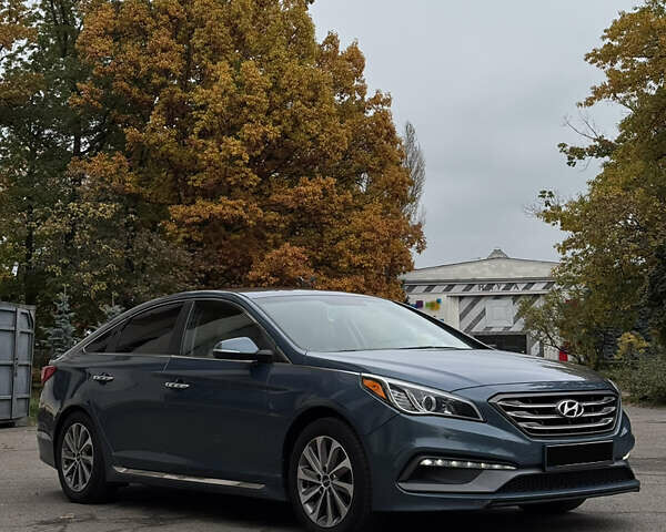 Синий Хендай Соната, объемом двигателя 2.36 л и пробегом 174 тыс. км за 12500 $, фото 8 на Automoto.ua