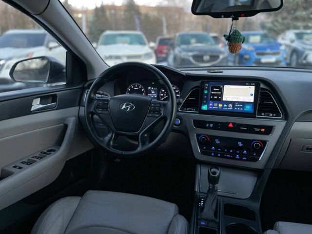 Синий Хендай Соната, объемом двигателя 2.4 л и пробегом 120 тыс. км за 9999 $, фото 10 на Automoto.ua