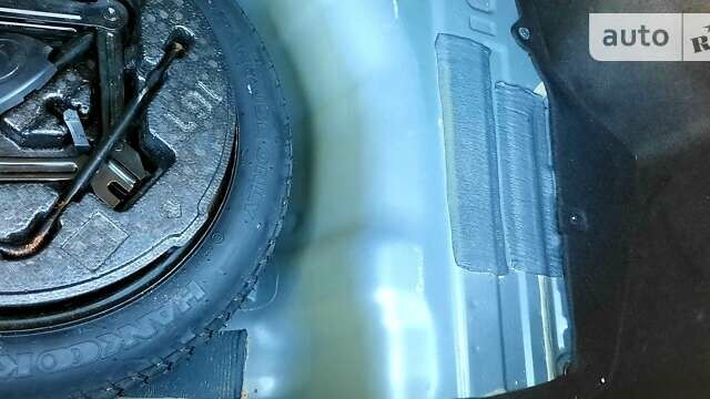 Синій Хендай Соната, об'ємом двигуна 2.4 л та пробігом 109 тис. км за 11300 $, фото 38 на Automoto.ua