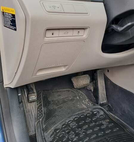 Синий Хендай Соната, объемом двигателя 2.36 л и пробегом 110 тыс. км за 8450 $, фото 33 на Automoto.ua