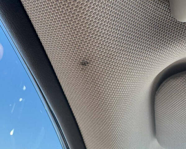 Синій Хендай Соната, об'ємом двигуна 2.36 л та пробігом 118 тис. км за 10500 $, фото 16 на Automoto.ua