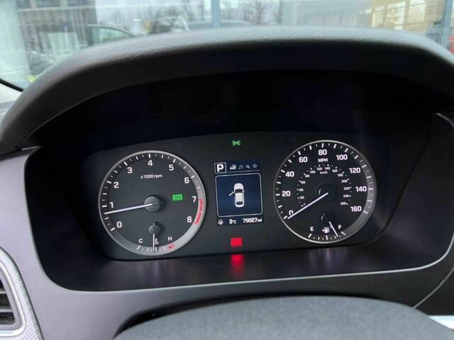 Синій Хендай Соната, об'ємом двигуна 2.4 л та пробігом 127 тис. км за 10500 $, фото 17 на Automoto.ua