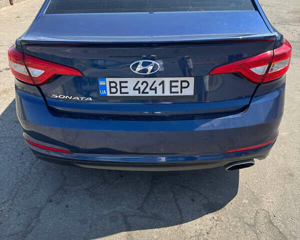 Синій Хендай Соната, об'ємом двигуна 2.36 л та пробігом 118 тис. км за 10500 $, фото 4 на Automoto.ua