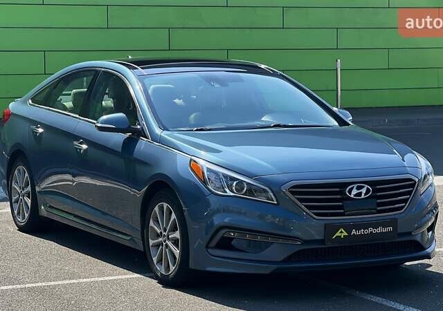 Синий Хендай Соната, объемом двигателя 2.36 л и пробегом 117 тыс. км за 12999 $, фото 3 на Automoto.ua