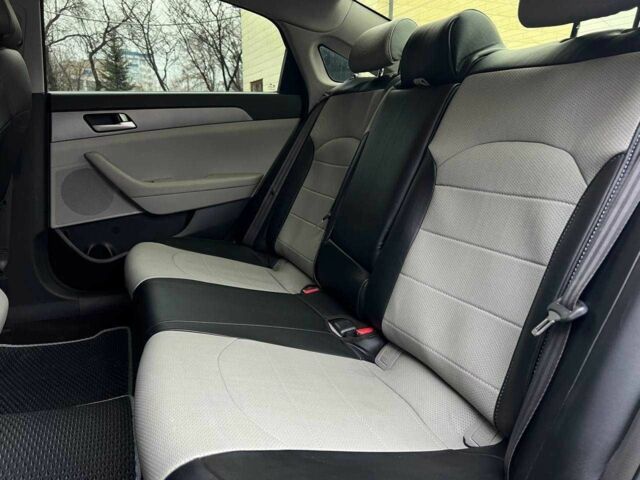 Синій Хендай Соната, об'ємом двигуна 2.4 л та пробігом 127 тис. км за 10500 $, фото 20 на Automoto.ua