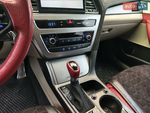 Синий Хендай Соната, объемом двигателя 2.36 л и пробегом 100 тыс. км за 9999 $, фото 26 на Automoto.ua