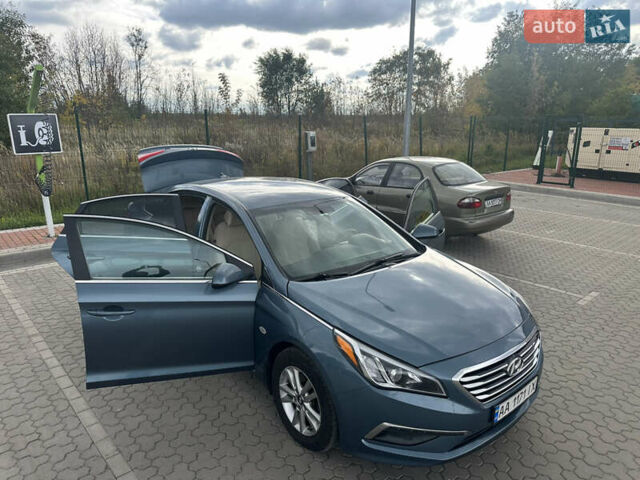 Синій Хендай Соната, об'ємом двигуна 2.36 л та пробігом 132 тис. км за 10500 $, фото 30 на Automoto.ua