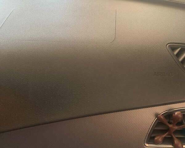 Синій Хендай Соната, об'ємом двигуна 2.36 л та пробігом 118 тис. км за 10500 $, фото 28 на Automoto.ua