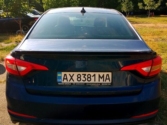Синій Хендай Соната, об'ємом двигуна 2.4 л та пробігом 210 тис. км за 5300 $, фото 3 на Automoto.ua