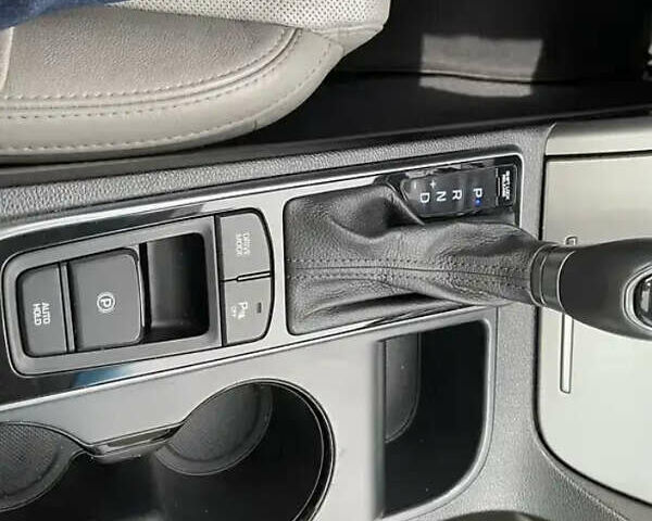 Синий Хендай Соната, объемом двигателя 2.36 л и пробегом 145 тыс. км за 10500 $, фото 19 на Automoto.ua