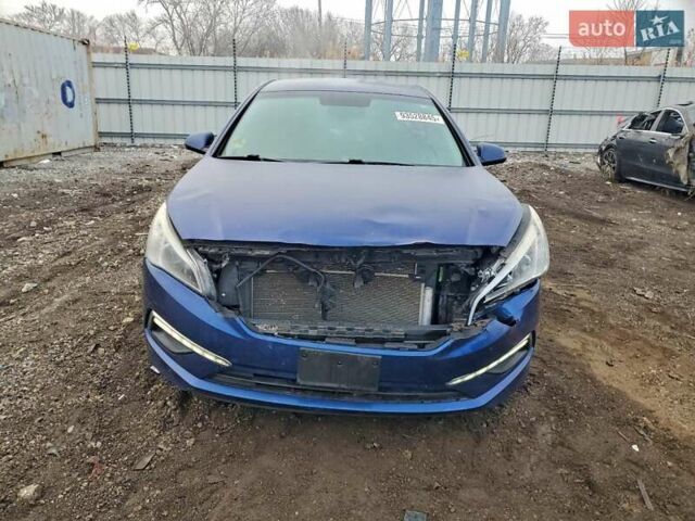 Синий Хендай Соната, объемом двигателя 2.4 л и пробегом 63 тыс. км за 1000 $, фото 4 на Automoto.ua