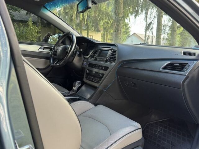 Синій Хендай Соната, об'ємом двигуна 2 л та пробігом 181 тис. км за 11000 $, фото 12 на Automoto.ua