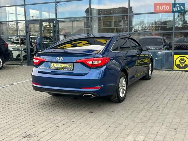 Синій Хендай Соната, об'ємом двигуна 2.36 л та пробігом 102 тис. км за 11000 $, фото 6 на Automoto.ua