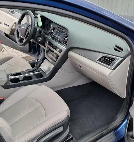 Синий Хендай Соната, объемом двигателя 2.36 л и пробегом 110 тыс. км за 8450 $, фото 21 на Automoto.ua
