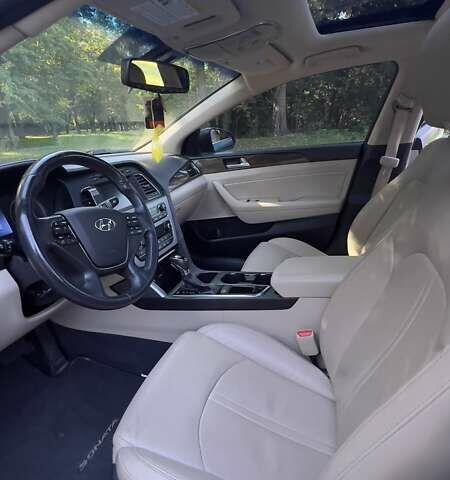 Синій Хендай Соната, об'ємом двигуна 2.36 л та пробігом 130 тис. км за 11500 $, фото 13 на Automoto.ua