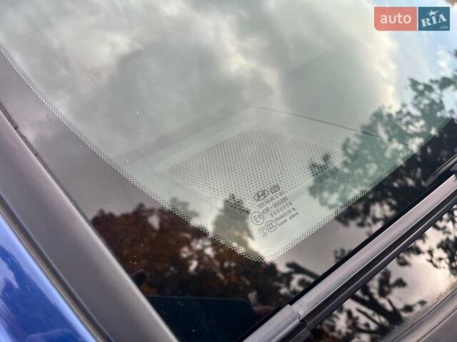 Синій Хендай Соната, об'ємом двигуна 2.4 л та пробігом 127 тис. км за 10500 $, фото 16 на Automoto.ua