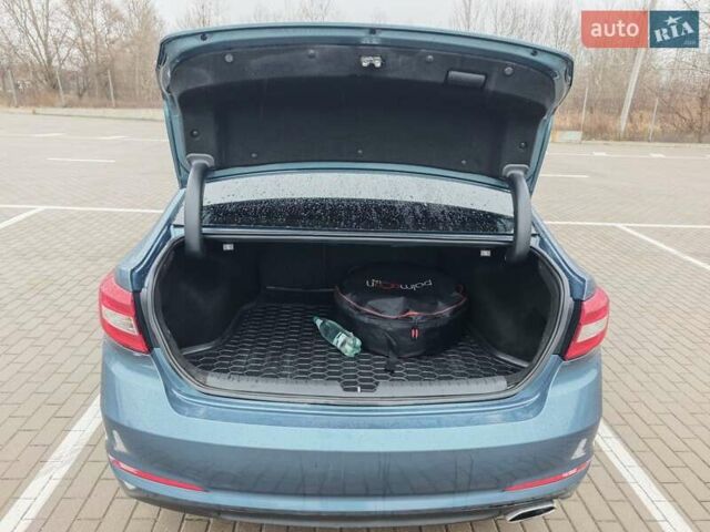 Синий Хендай Соната, объемом двигателя 2.36 л и пробегом 100 тыс. км за 9999 $, фото 14 на Automoto.ua