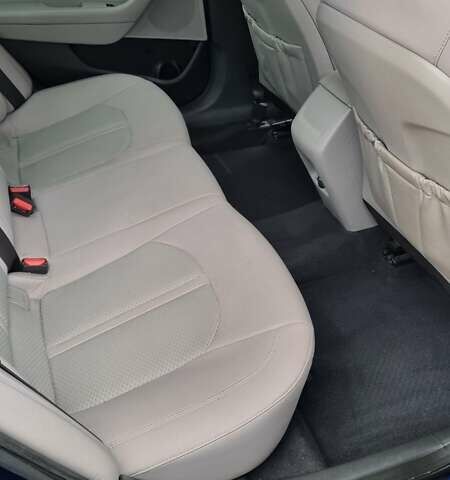 Синий Хендай Соната, объемом двигателя 2.36 л и пробегом 110 тыс. км за 8450 $, фото 16 на Automoto.ua