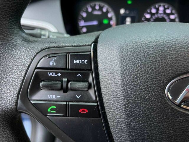 Синій Хендай Соната, об'ємом двигуна 2.4 л та пробігом 127 тис. км за 10500 $, фото 12 на Automoto.ua