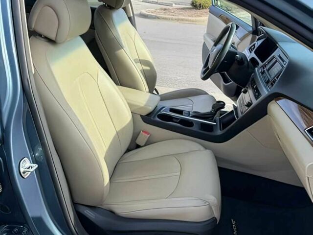 Синий Хендай Соната, объемом двигателя 2.4 л и пробегом 80 тыс. км за 7000 $, фото 9 на Automoto.ua