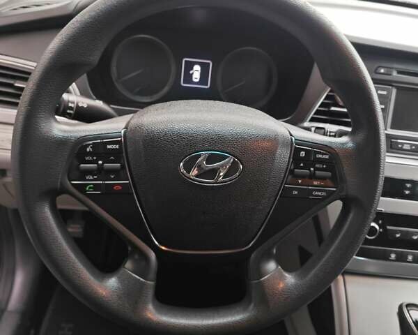 Синій Хендай Соната, об'ємом двигуна 2.36 л та пробігом 234 тис. км за 9600 $, фото 22 на Automoto.ua