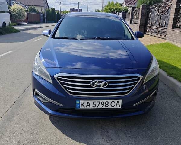 Синій Хендай Соната, об'ємом двигуна 2.36 л та пробігом 234 тис. км за 9600 $, фото 2 на Automoto.ua
