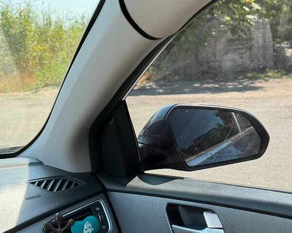 Синій Хендай Соната, об'ємом двигуна 2.36 л та пробігом 118 тис. км за 10500 $, фото 20 на Automoto.ua