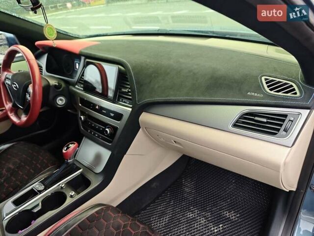 Синий Хендай Соната, объемом двигателя 2.36 л и пробегом 100 тыс. км за 9999 $, фото 19 на Automoto.ua