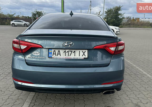 Синій Хендай Соната, об'ємом двигуна 2.36 л та пробігом 132 тис. км за 10500 $, фото 43 на Automoto.ua