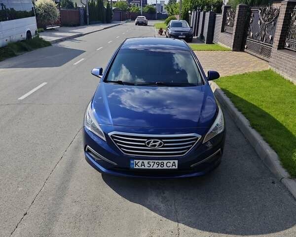 Синій Хендай Соната, об'ємом двигуна 2.36 л та пробігом 234 тис. км за 9600 $, фото 1 на Automoto.ua