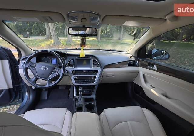 Синій Хендай Соната, об'ємом двигуна 2.36 л та пробігом 130 тис. км за 11500 $, фото 14 на Automoto.ua